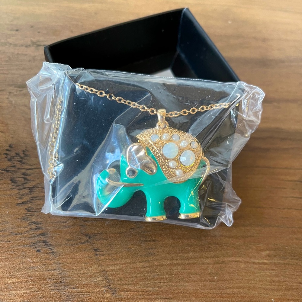 Elephant necklace
